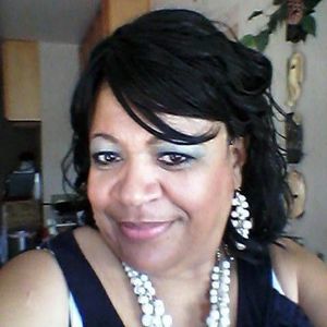 Meet your Posher, Carol